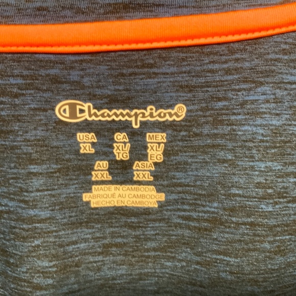 Champion blue sport jacket XL full zip - Picture 6 of 6